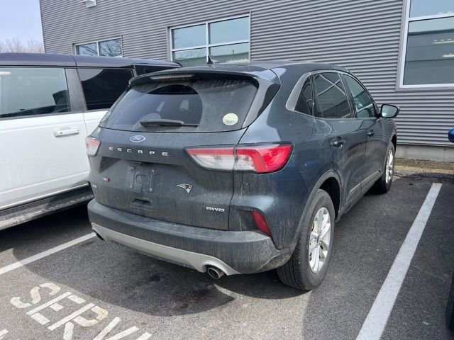 Certified 2022 Ford Escape SE w/ Convenience Package image 3