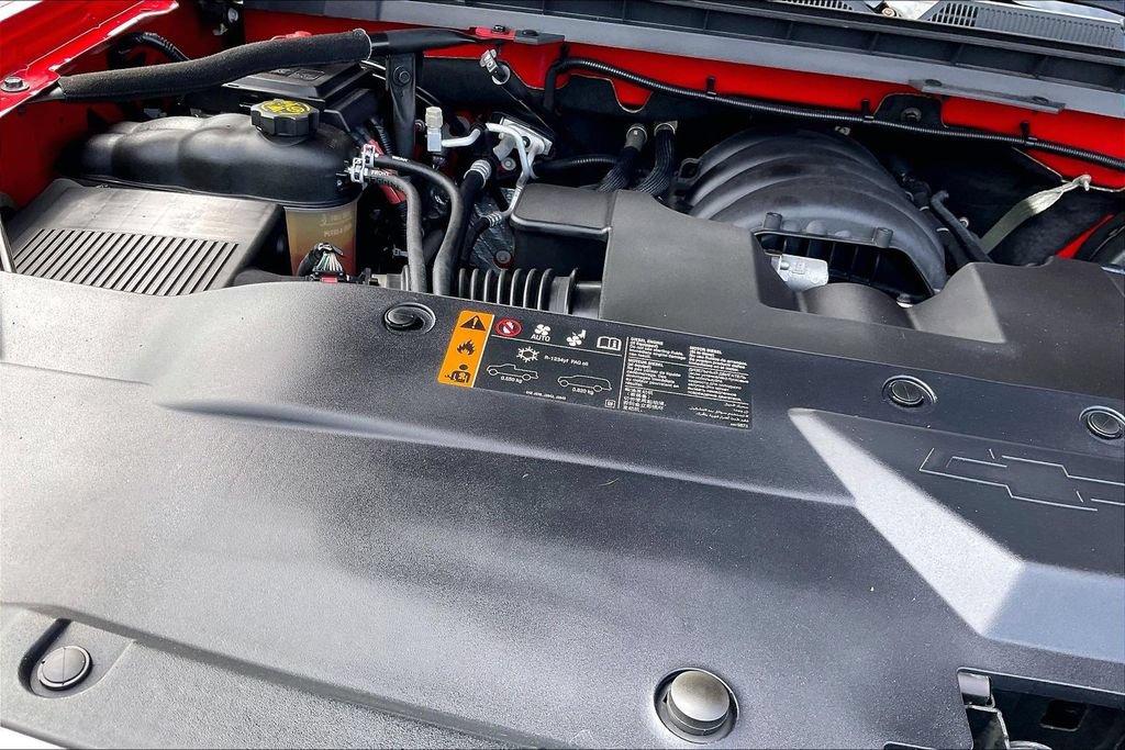 Used 2018 Chevrolet Silverado 1500 LT w/ All Star Edition AWD/4WD image 34
