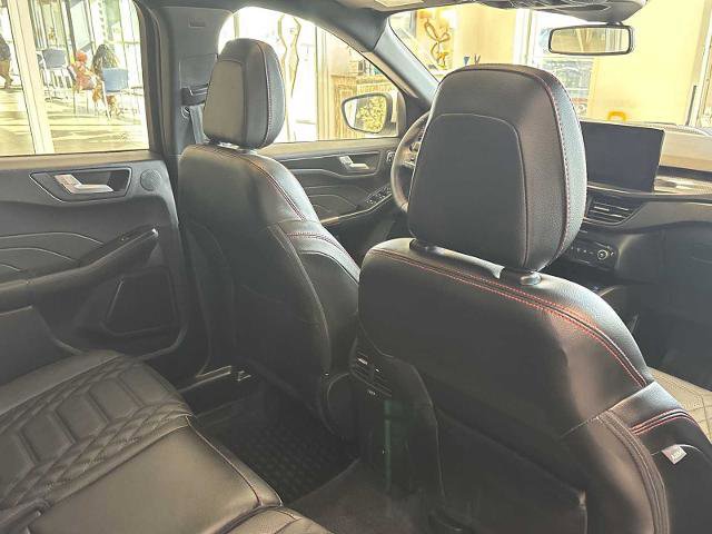 Certified 2023 Ford Escape ST-Line Elite w/ Premium Technology Package image 27