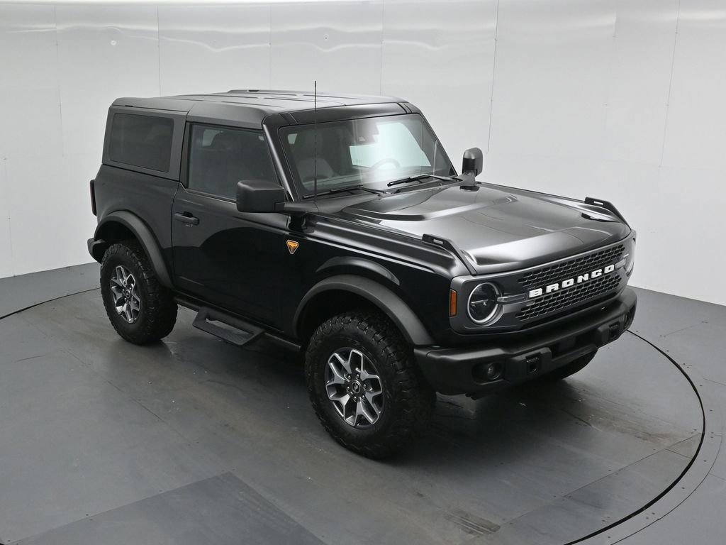 Certified 2023 Ford Bronco Badlands image 5