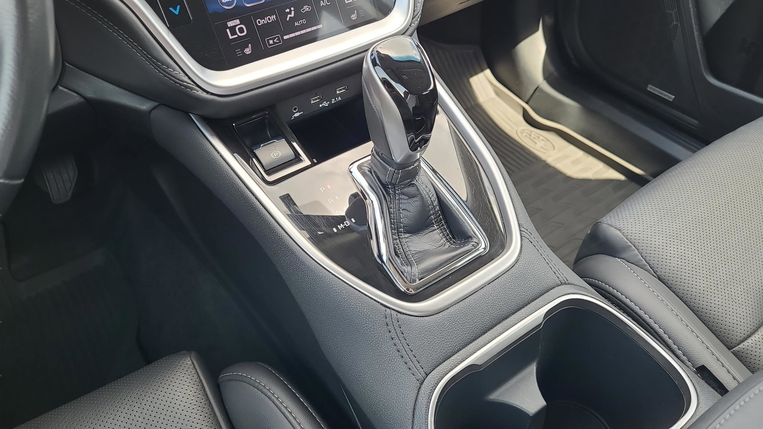 Used 2022 Subaru Outback Limited w/ Popular Package #2 AWD/4WD image 23