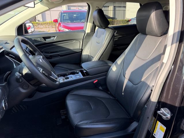 Certified 2020 Ford Edge Titanium w/ Cargo Accessory Package FWD image 10