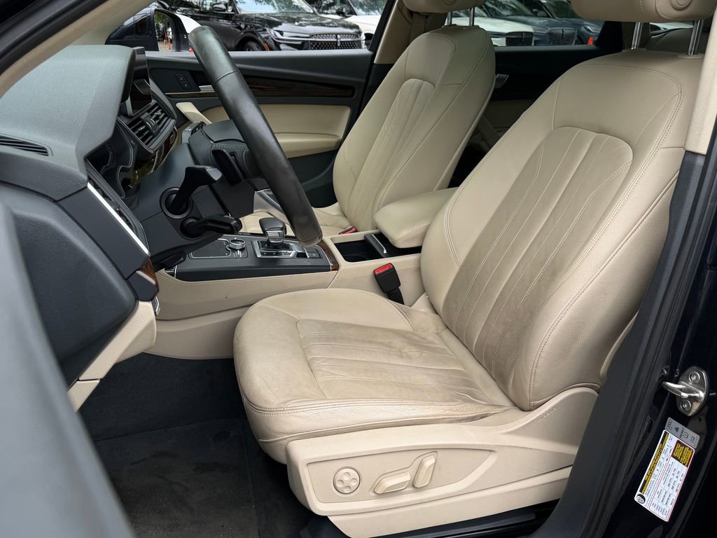 Used 2018 Audi Q5 2.0T Premium Plus AWD/4WD image 29