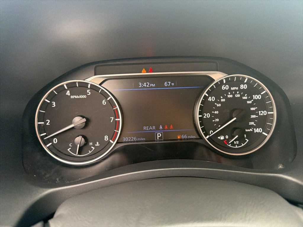 Used 2025 Nissan Altima 2.5 SV FWD image 30