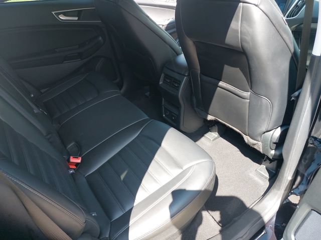Certified 2022 Ford Edge SEL w/ Convenience Package AWD/4WD image 11