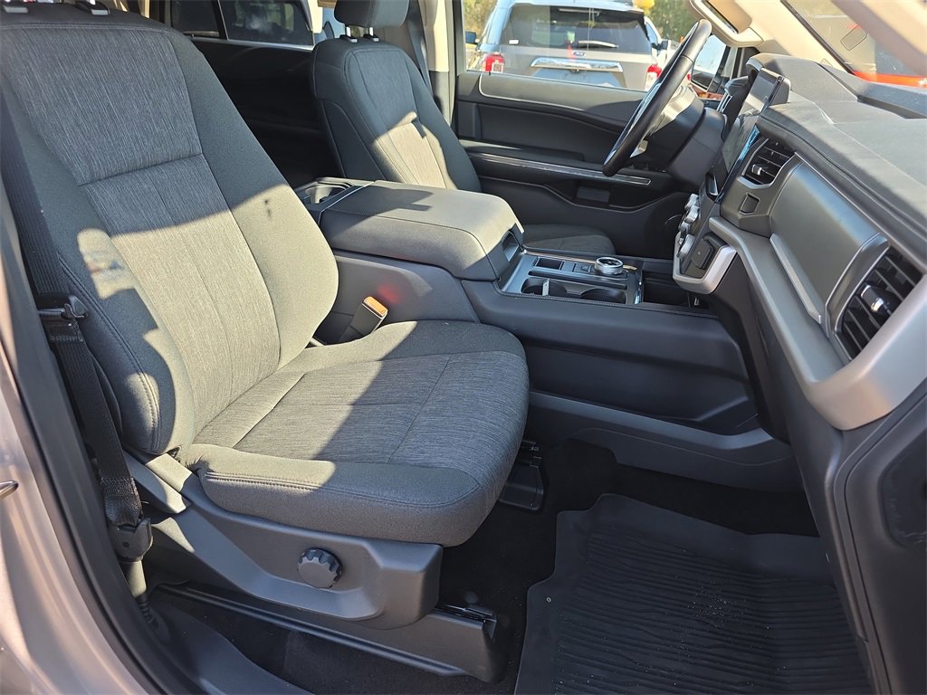 Certified 2023 Ford Expedition Max XLT image 38