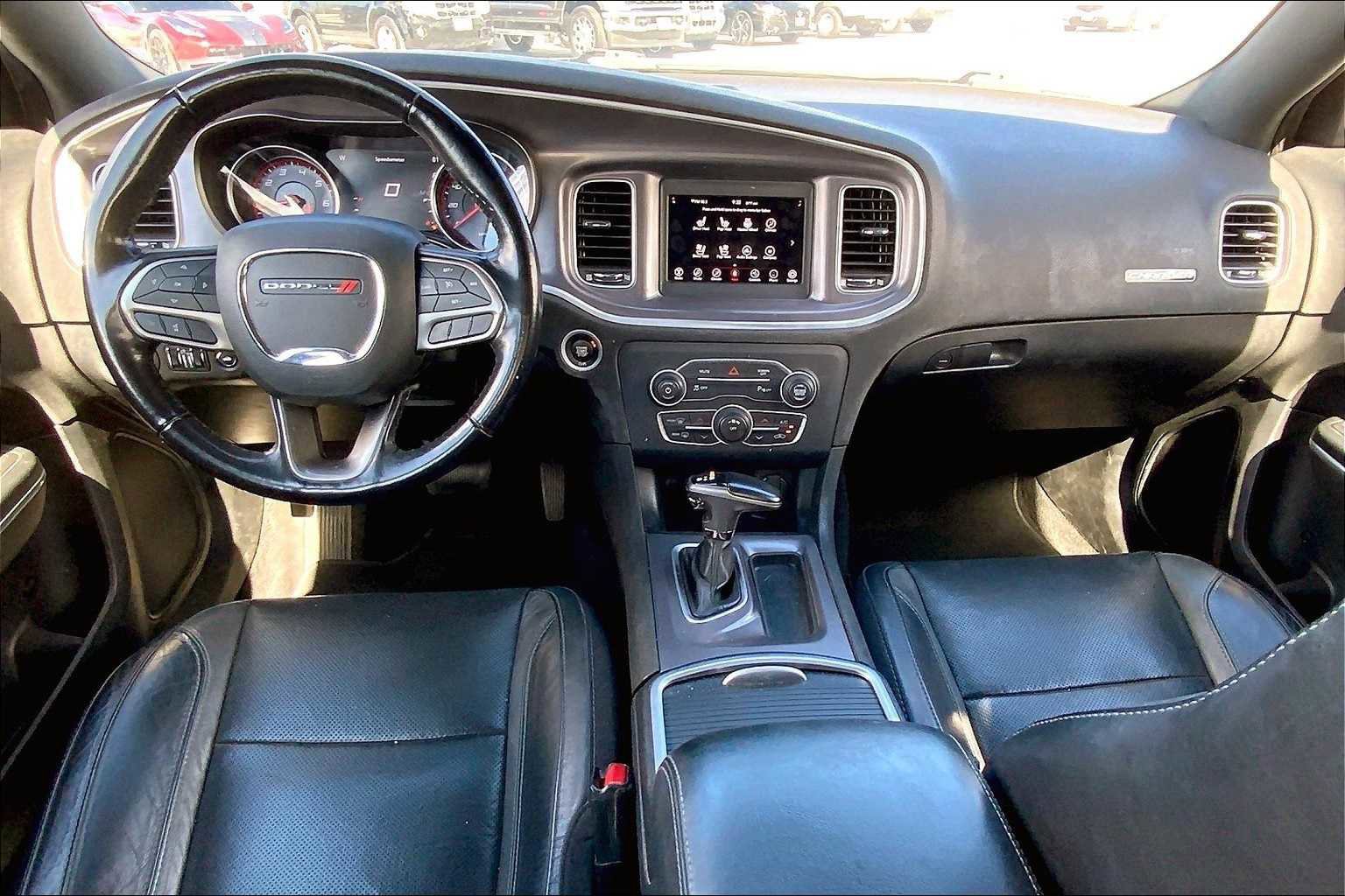 Used 2021 Dodge Charger SXT w/ Leather Interior Group image 12