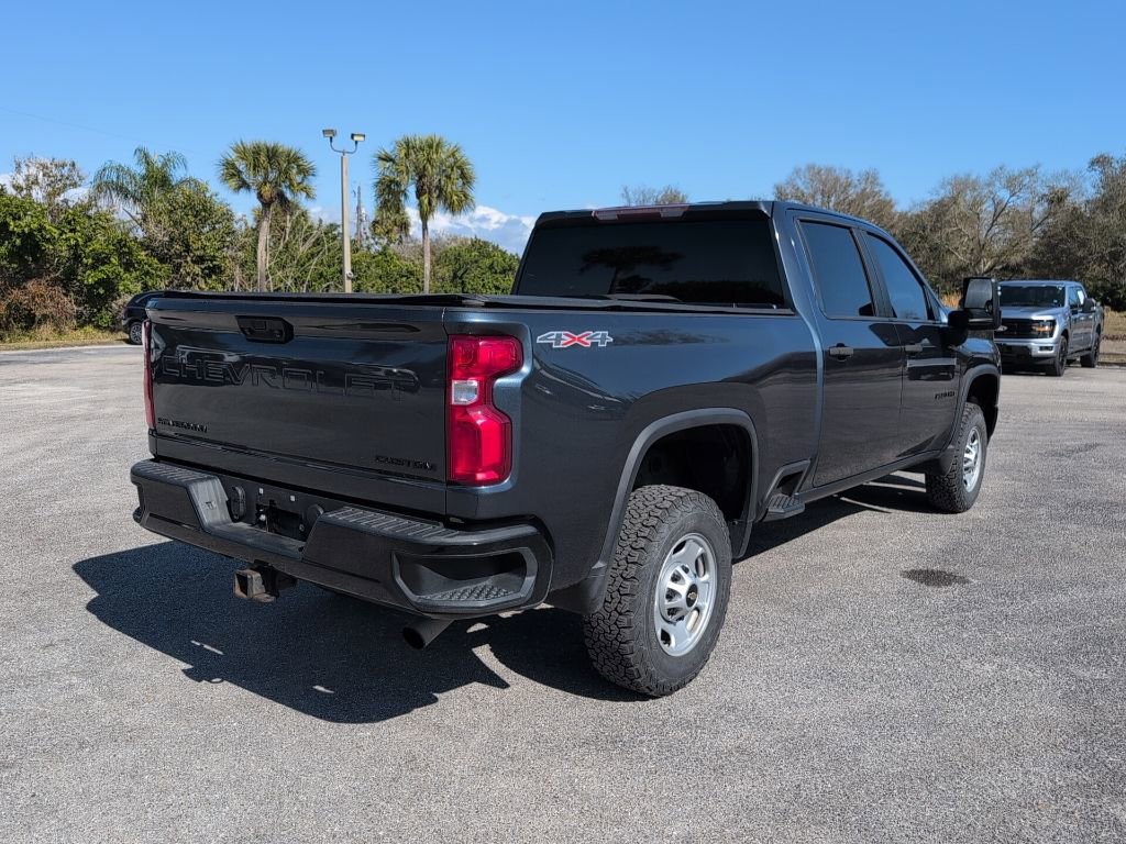 Used 2020 Chevrolet Silverado 2500 Custom w/ Custom Value Package image 3