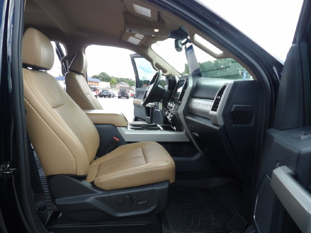 Certified 2022 Ford F250 Lariat w/ Lariat Value Package AWD/4WD image 33