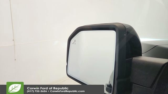 Certified 2025 Ford Expedition Platinum w/ Driver's Package image 32