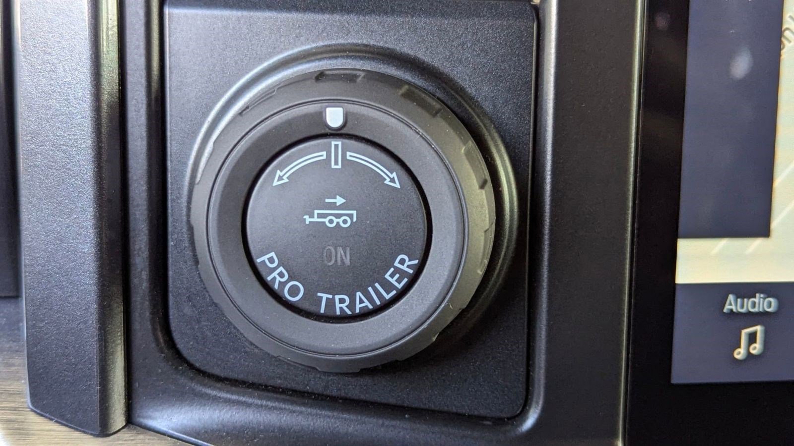 Certified 2023 Ford F150 Lariat w/ Equipment Group 502A High image 29