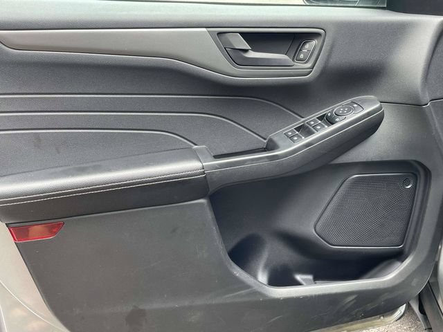 Certified 2024 Ford Escape Active FWD image 9