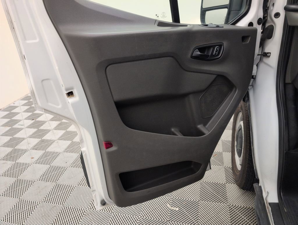Certified 2023 Ford Transit 350 XL image 31