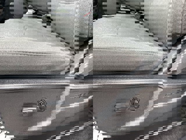 Certified 2025 Ford F150 XLT w/ Equipment Group 301A Standard image 5