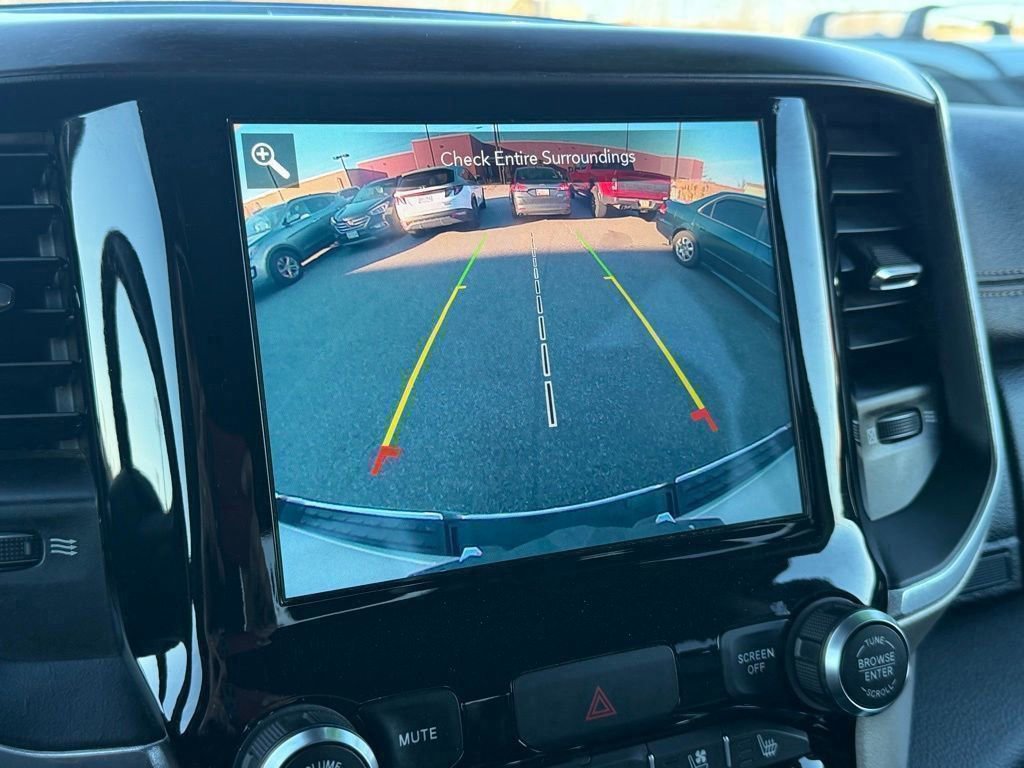 Used 2021 RAM 1500 Laramie image 9