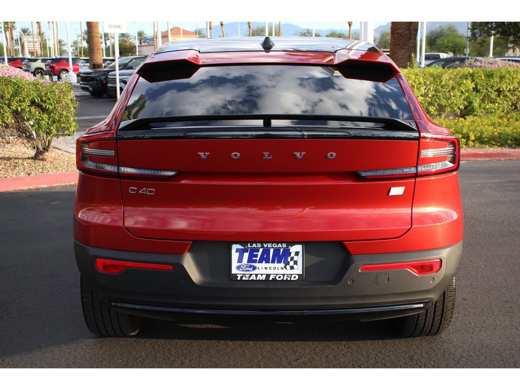 Used 2023 Volvo C40 P8 Recharge Plus image 3