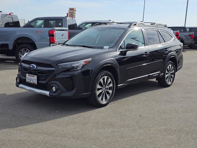 Used 2023 Subaru Outback Limited AWD/4WD image 3