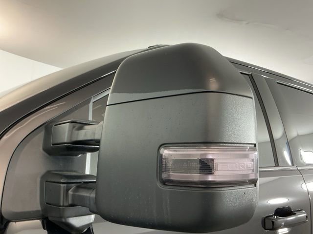 Certified 2025 Ford F450 Platinum w/ FX4 Off-Road Package image 13