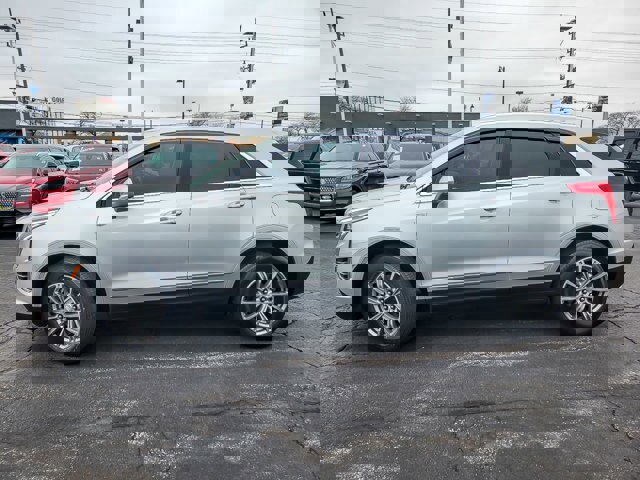 Used 2018 Cadillac XT5 Luxury w/ Driver Awareness Package image 5