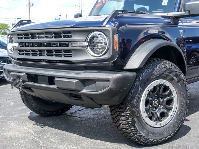 Certified 2021 Ford Bronco 4-Door w/ Sasquatch Package AWD/4WD image 2