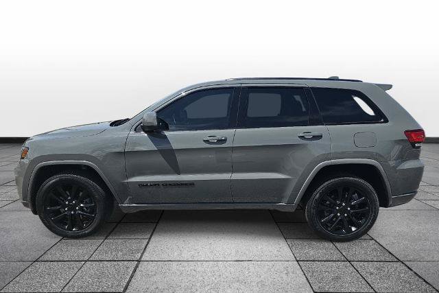 Used 2021 Jeep Grand Cherokee Laredo X AWD/4WD image 8