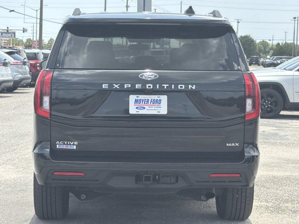 Certified 2025 Ford Expedition Max Active RWD image 5
