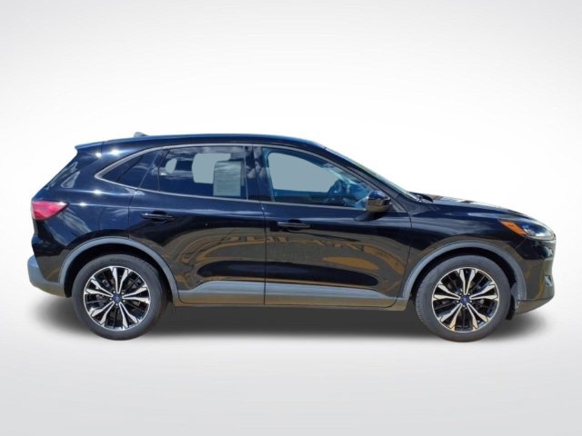 Certified 2022 Ford Escape SE w/ SE Sport Appearance Package FWD image 5