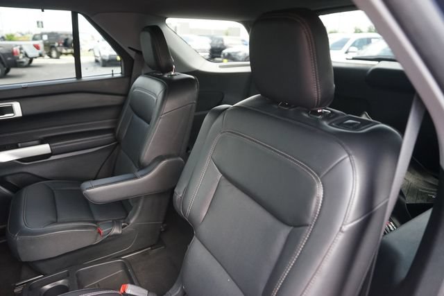 Certified 2021 Ford Explorer Limited w/ Equipment Group 301A RWD image 14