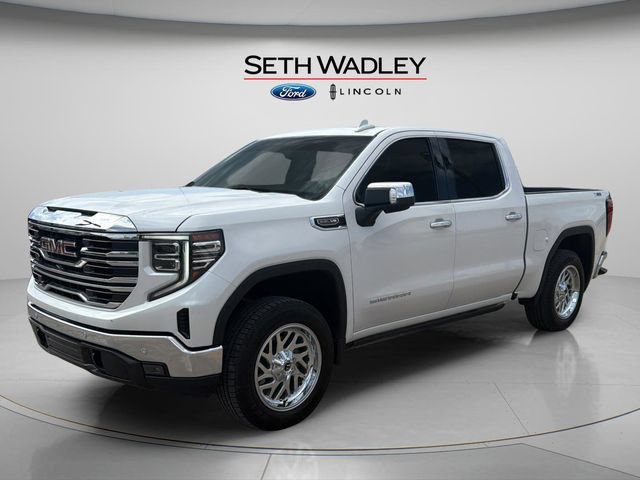 Used 2024 GMC Sierra 1500 SLT w/ SLT Premium Plus Package AWD/4WD image 3