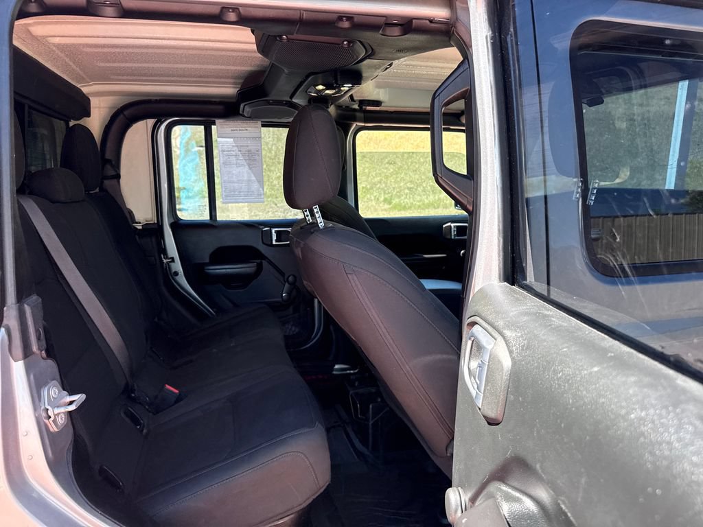 Used 2020 Jeep Gladiator Sport AWD/4WD image 23
