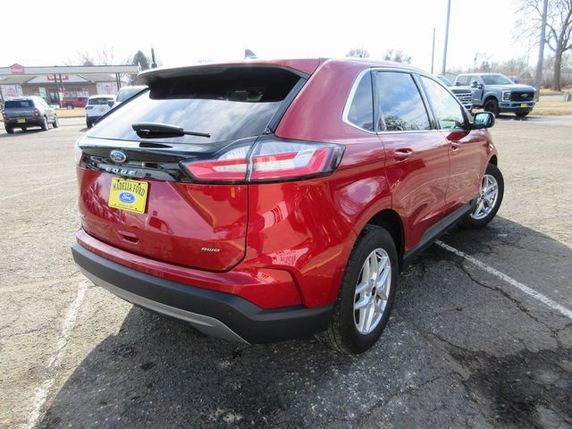 Certified 2024 Ford Edge SEL w/ Convenience Package AWD/4WD image 8