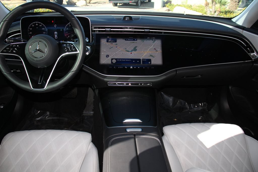 Used 2025 Mercedes-Benz E 350 Sedan image 19