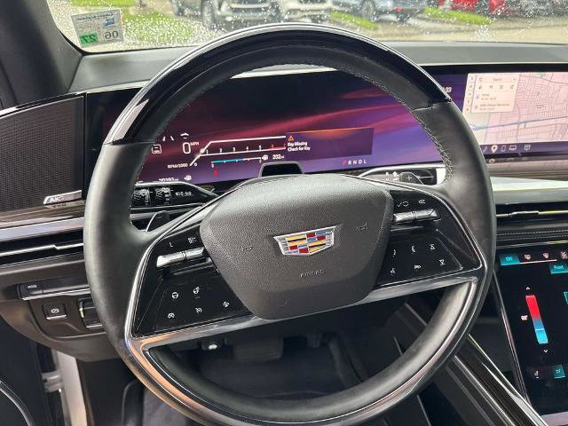 Used 2025 Cadillac Escalade ESV Premium Luxury RWD image 22