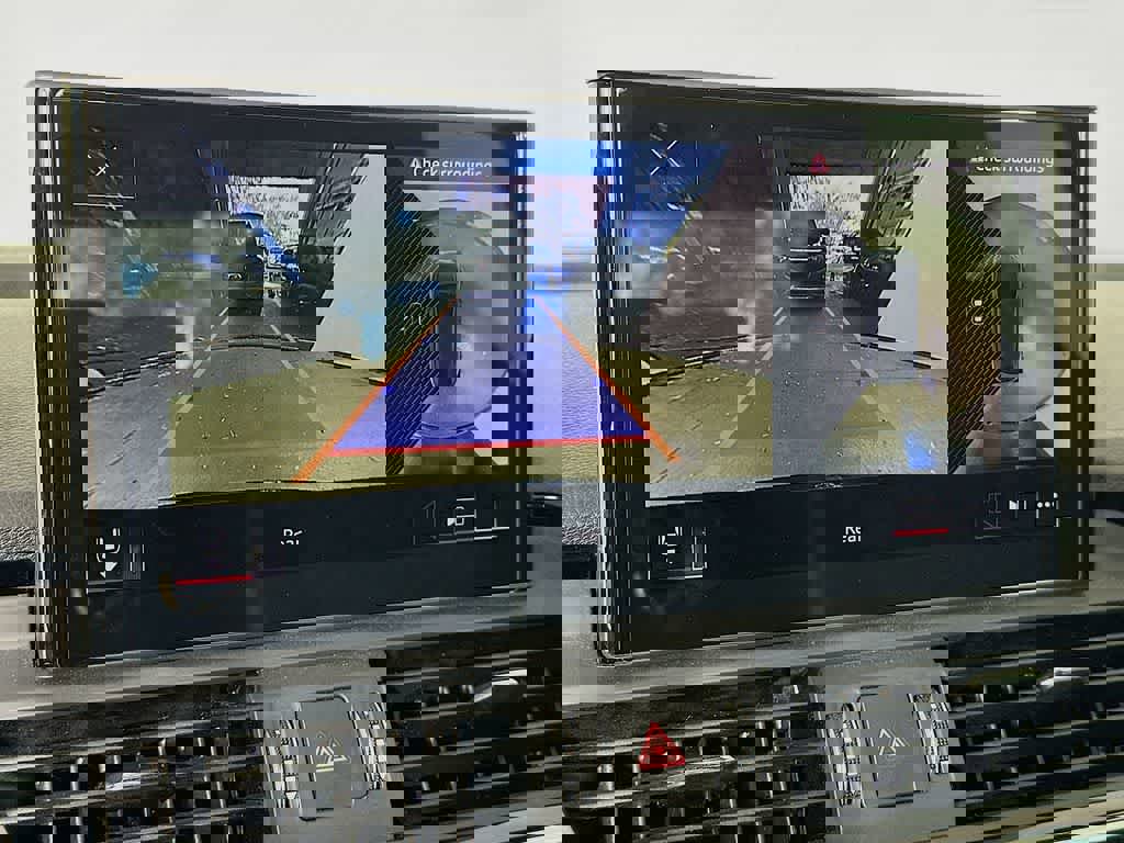 Used 2021 Audi SQ5 Premium Plus w/ Premium Plus Package image 28