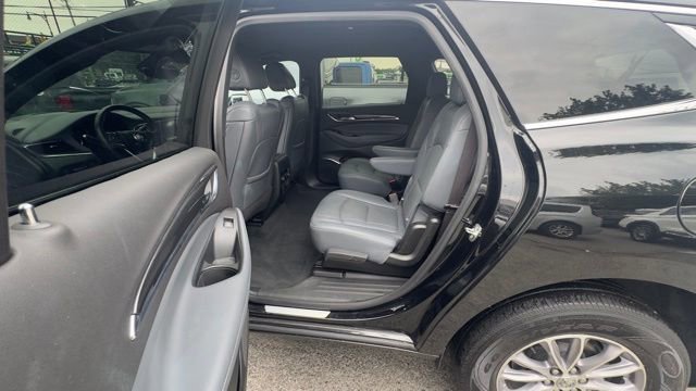 Used 2024 Buick Enclave Premium image 20