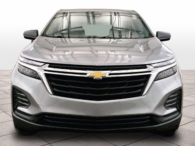 Used 2023 Chevrolet Equinox LS FWD image 3