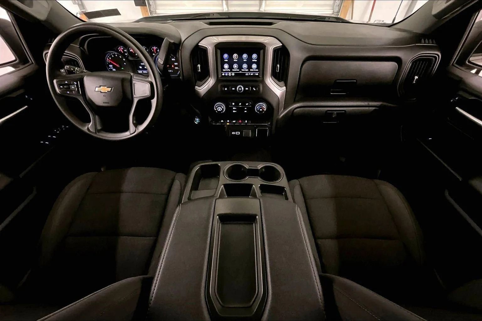 Used 2024 Chevrolet Silverado 1500 Custom image 14