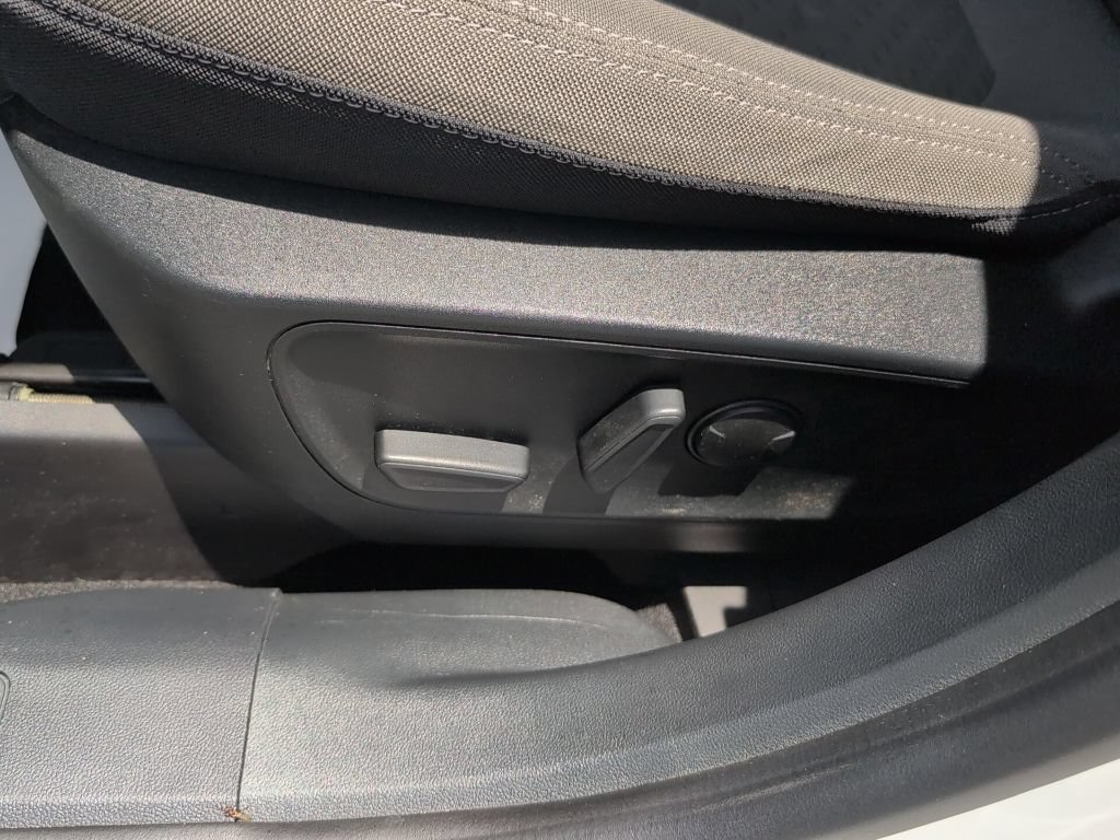Certified 2020 Ford Escape SE AWD/4WD image 9
