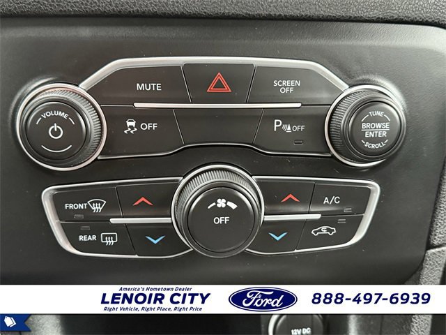 Used 2023 Dodge Charger SXT image 19