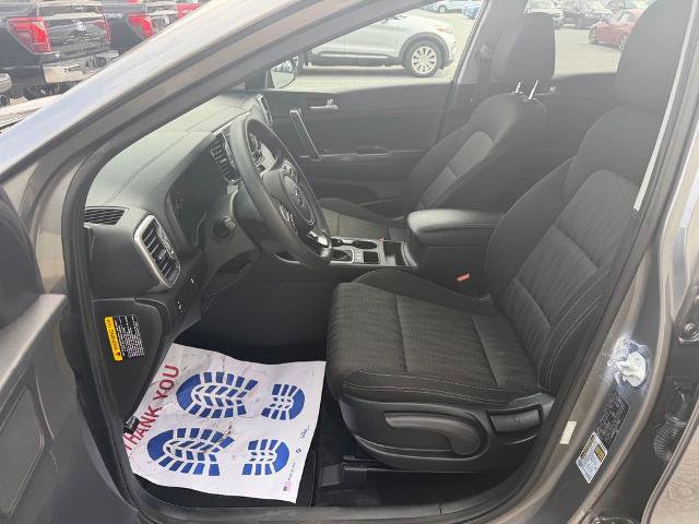 Used 2017 Kia Sportage LX FWD image 11