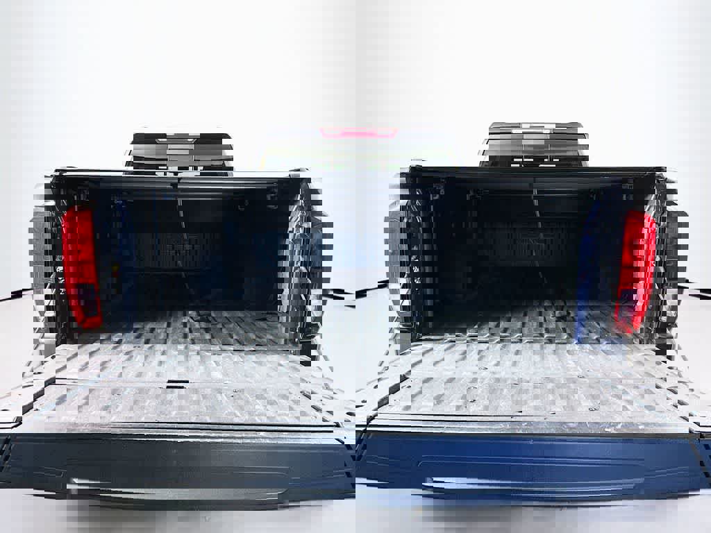 Used 2022 GMC Sierra 1500 Elevation w/ Elevation Premium Package image 24