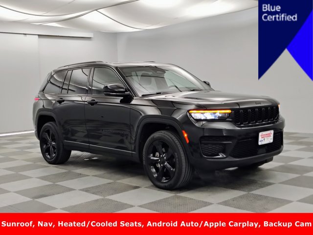 Used 2023 Jeep Grand Cherokee Altitude AWD/4WD image 1