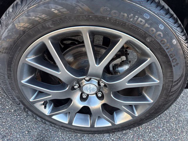 Used 2019 Buick Encore Sport Touring AWD/4WD image 11