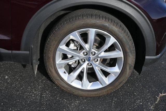 Certified 2022 Ford Explorer Platinum w/ Equipment Group 601A image 19