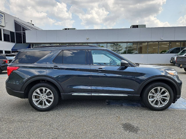 Certified 2023 Ford Explorer XLT w/ Equipment Group 202A AWD/4WD image 26