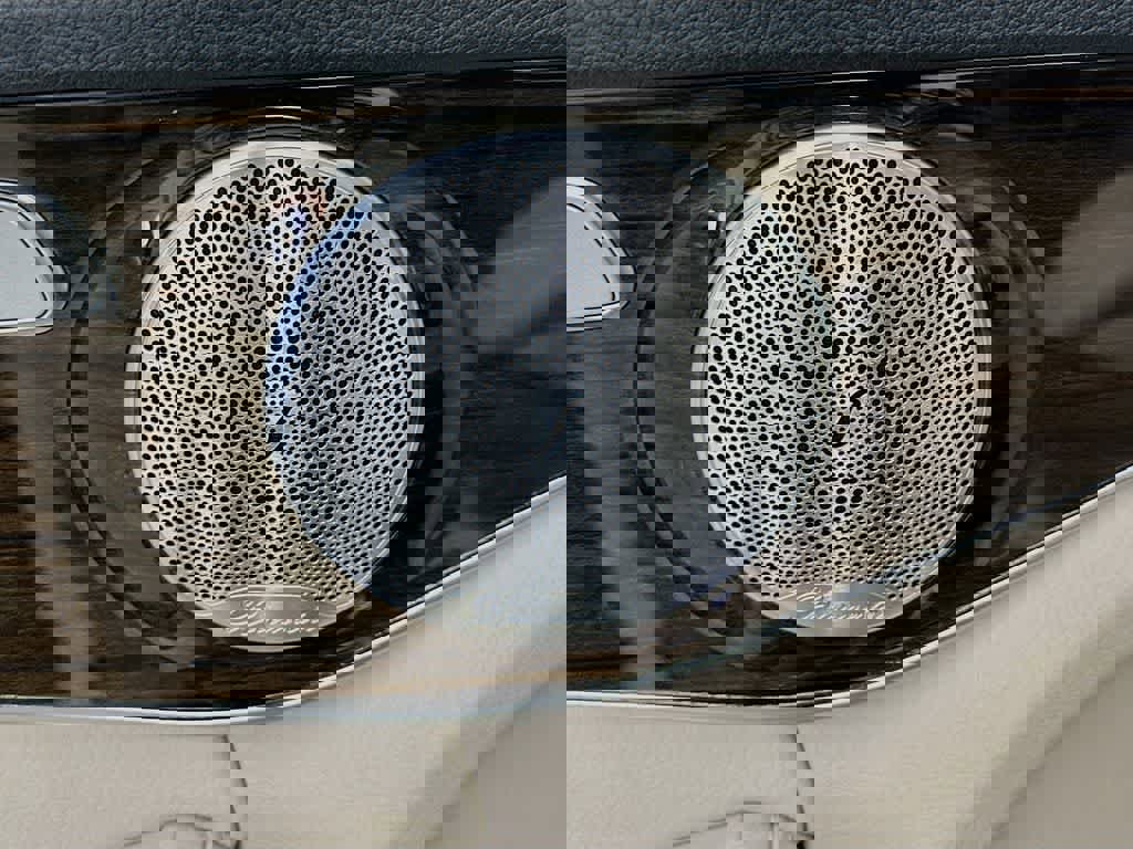 Used 2021 Mercedes-Benz C 300 Sedan image 30