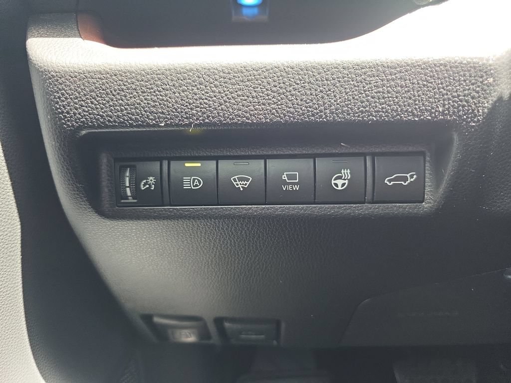 Used 2019 Toyota RAV4 Limited w/ Advanced Technology Package AWD/4WD image 42