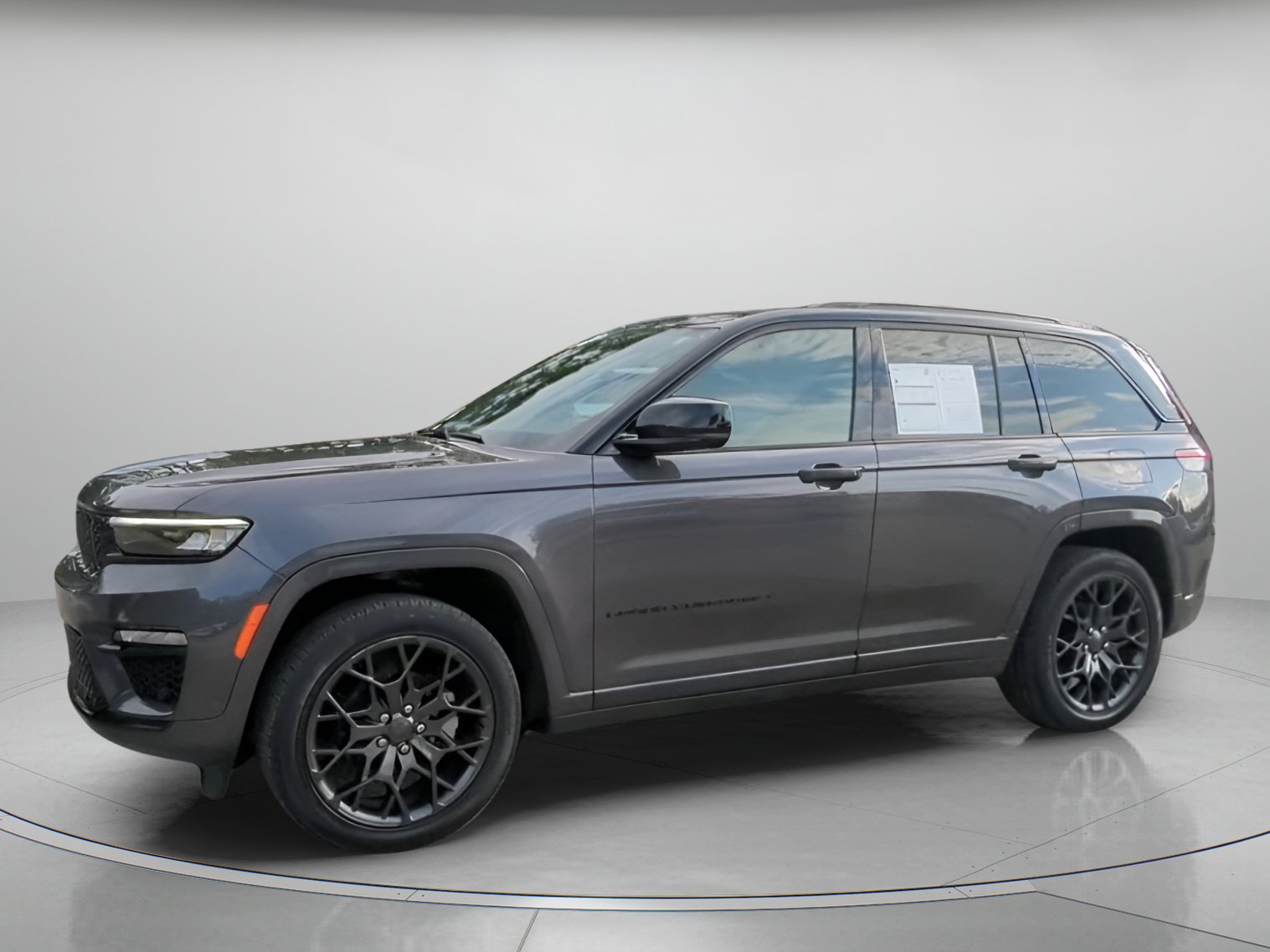 Used 2025 Jeep Grand Cherokee Summit w/ Obsidian Package AWD/4WD image 14