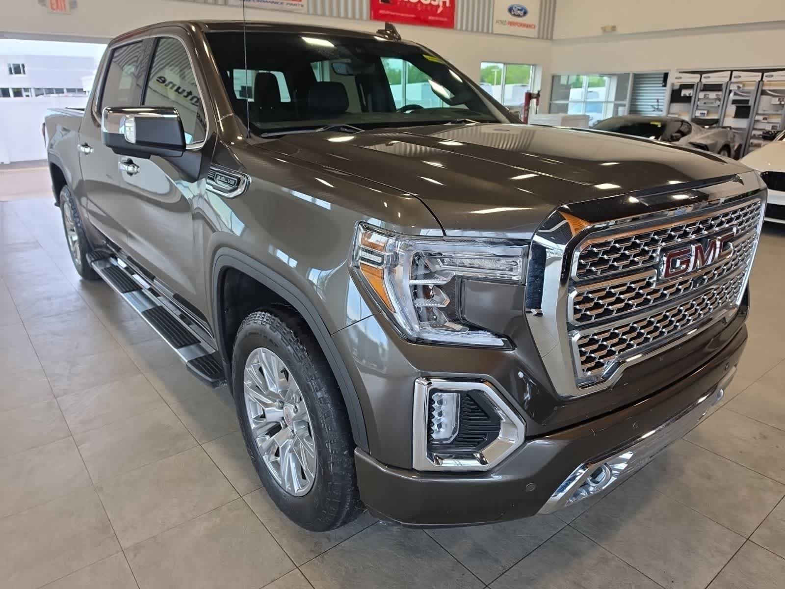Used 2019 GMC Sierra 1500 Denali w/ Technology Package AWD/4WD image 5