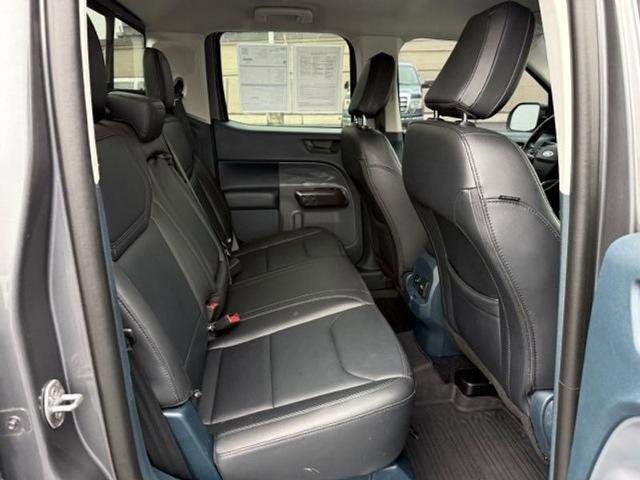 Certified 2024 Ford Maverick Lariat w/ Black Appearance Package image 19